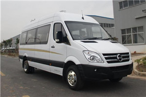 开沃NJL6710客车