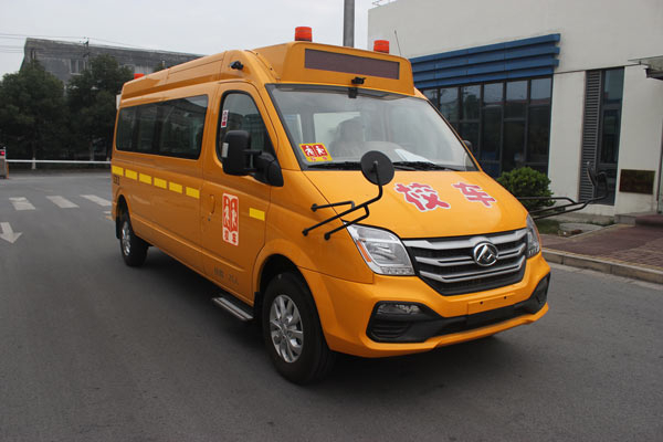 上汽大通SH6601A4DB-YA幼儿专用校车(柴油国六20-25座)