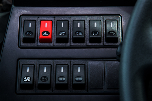 远程DNC6850FCEVG2公交车(氢燃料电池16-30座)