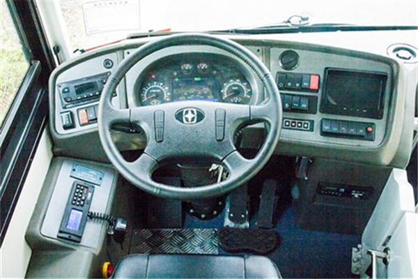 亚星JS6108GHFCEV1公交车(氢燃料电池19-40座)