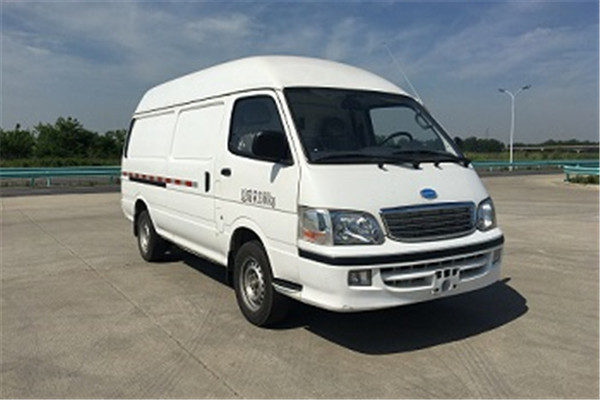 南京金龙NJL5038XXYEV4厢式运输车(纯电动2-5座)