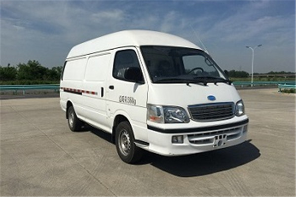 南京金龙NJL5038XXYEV2厢式运输车(纯电动2-5座)