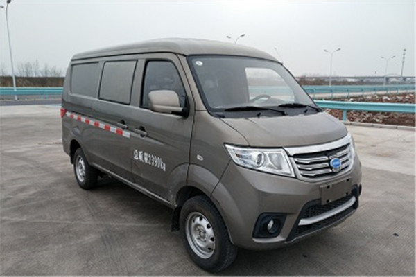 南京金龙NJL5026XXYBEV厢式运输车(纯电动2座)
