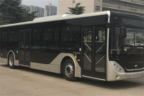 宇通ZK6126BEVG5公交车(纯电动25-45座)
