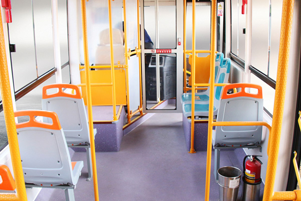 格力钛CAT6690CRBEV2公交车(纯电动10-18座)