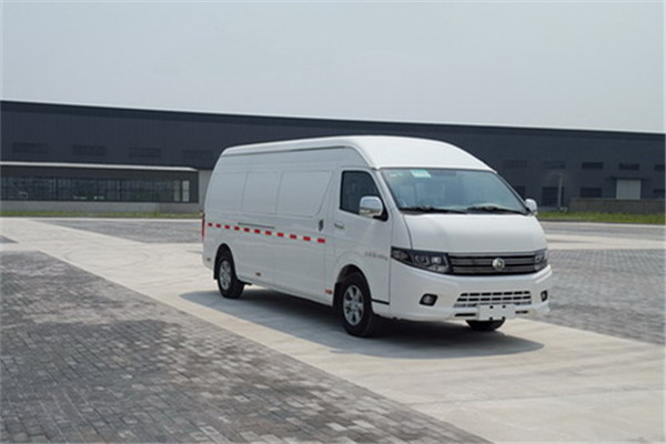 亚星YBL5040XXYBEV厢式运输车(纯电动2-6座)