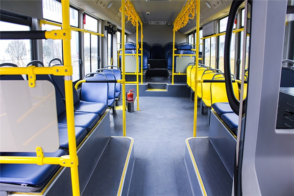 浙江中车CSR6121GCHEV1公交车(柴油/电混动国五19-40座)