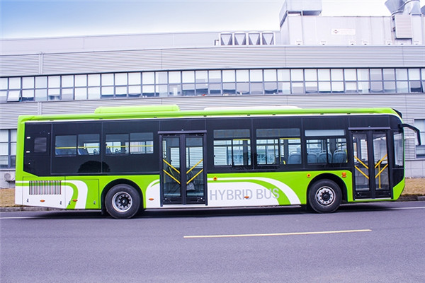 浙江中车CSR6121GNCHEV2公交车(天然气/电混动国五10-40座)