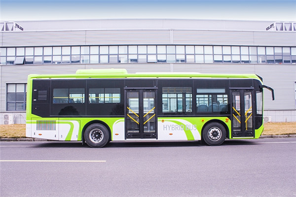 浙江中车CSR6100GNCHEV2公交车(天然气/电混动国五25-35座)