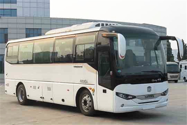 中通LCK6906EVQA2客车(纯电动24-40座)