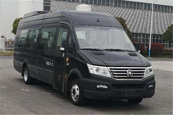 亚星YBL6751QYR客车(柴油国六10-22座)