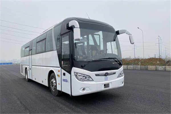 桂林大宇GDW6117HKF2客车(柴油国六24-50座)