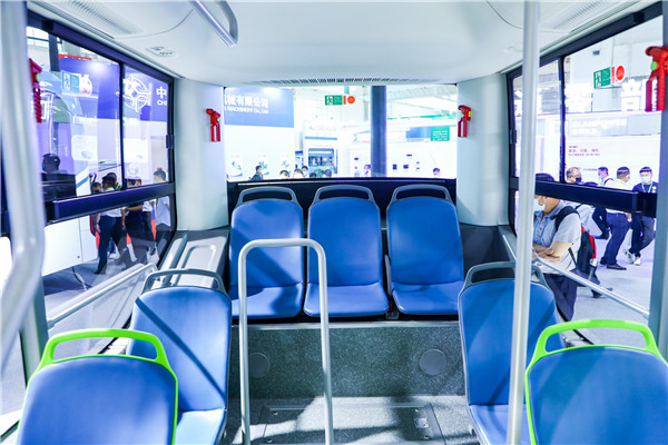 宇通ZK6606BEVG1低入口公交车(纯电动10-14座)