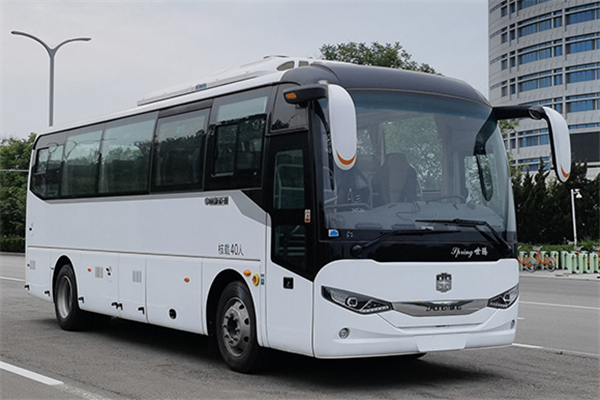 中通LCK6906EVQA3客车(纯电动24-40座)