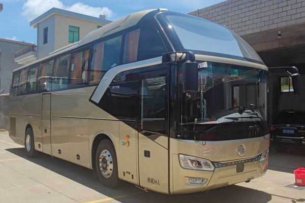 金旅XML6122J36Y6客车(柴油国六24-54座)