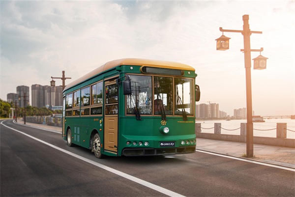 格力钛GTQ6853BEVH20客车(纯电动24-31座)