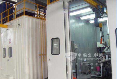 上海普安试验车间一隅