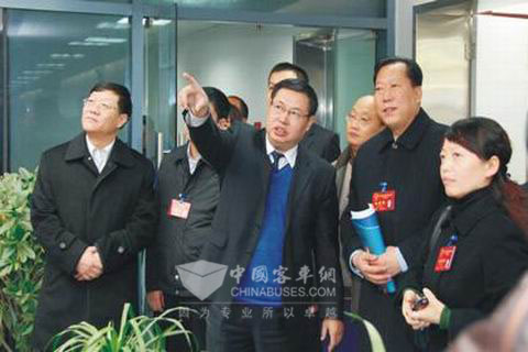 西安市人大代表考察调研法士特公司