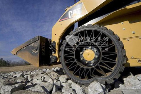 米其林开发不会爆的轮胎