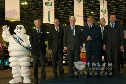 巴西总统卢拉出席第十届米其林必比登挑战赛开幕典礼