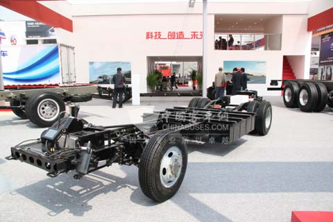 2010年北京车展上的江淮底盘