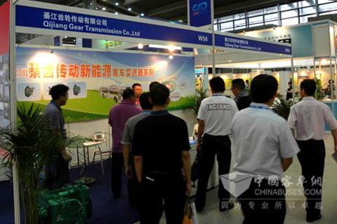 綦齿新参加中国(国际)交通运输科技博览会