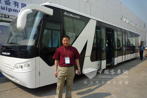 协发公司销售总监丘克先生