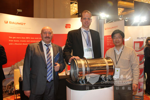 XINGKONG.COM总编辑吴永强与瑞士BAUMOT公司负责人