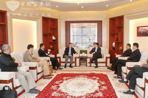 晏平等会见客人