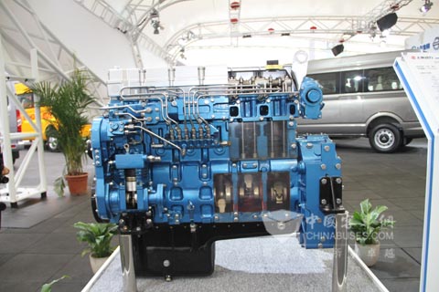 上柴参展发动机