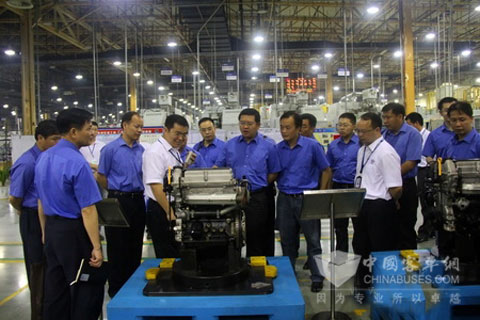 玉柴考察团参观上汽通用五菱