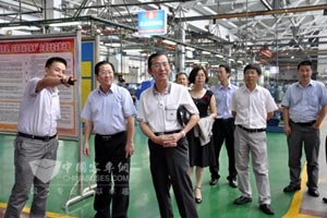 郭仁祥到访綦齿 大金龙綦齿共谋发展