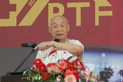 中国汽车工业咨询委员会委员、汽车行业资深专家 陈光祖