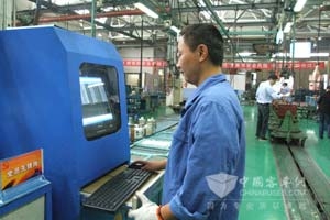 “綦江”变速器：宇通出口车首选配置