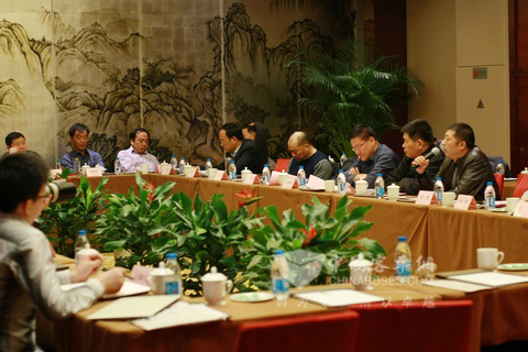 LNG车用供气系统在线检测技术专题研讨会在张家港成功举办