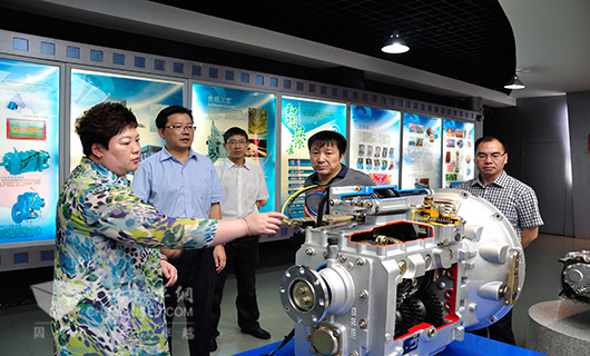 参观綦齿EPS变速器