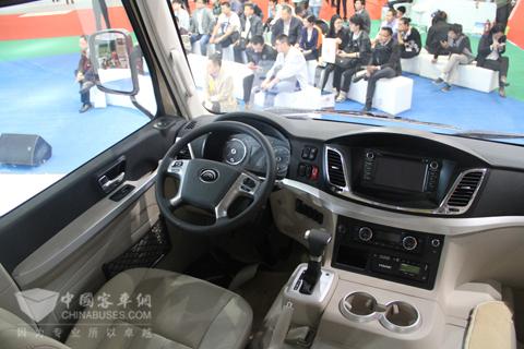 T7中控台采用乘用车布局设计