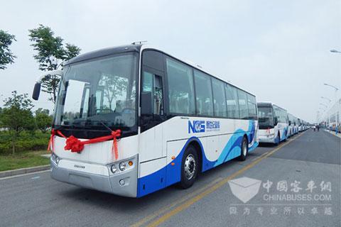 搭载清洁动力的潍柴亚星客车