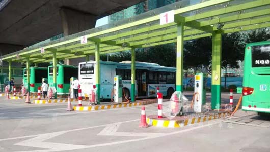 微宏快充“绿行”佛山绿岛湖风景区