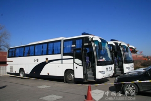 跟XINGKONG.COM看2012两会用车